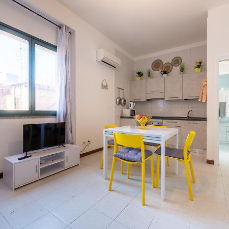 La Marina Panorama Lägenhet Cagliari Exteriör bild